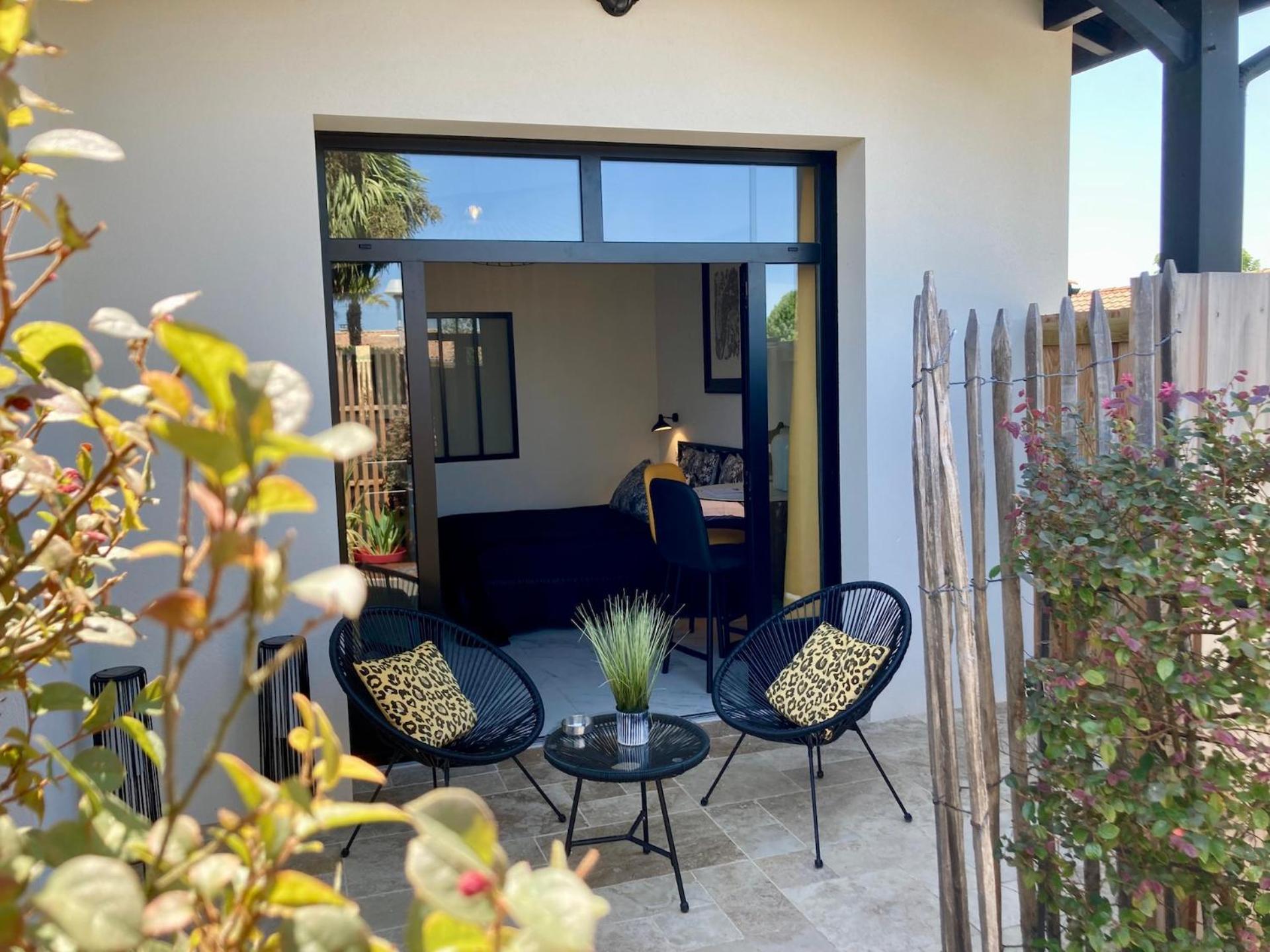 Les Lodges du Bassin d'Arcachon: Luxe Guesthouse with Gourmet Breakfast Gujan-Mestras Exterior photo