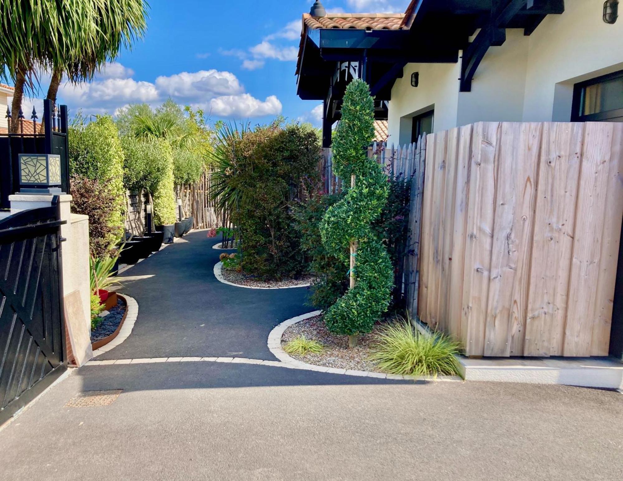 Les Lodges du Bassin d'Arcachon: Luxe Guesthouse with Gourmet Breakfast Gujan-Mestras Exterior photo