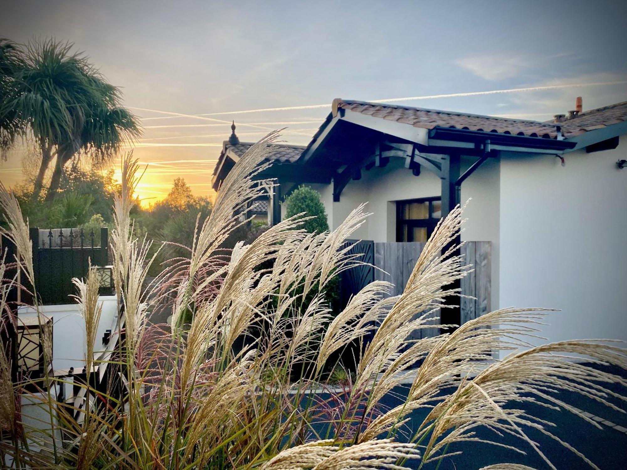 Les Lodges du Bassin d'Arcachon: Luxe Guesthouse with Gourmet Breakfast Gujan-Mestras Exterior photo