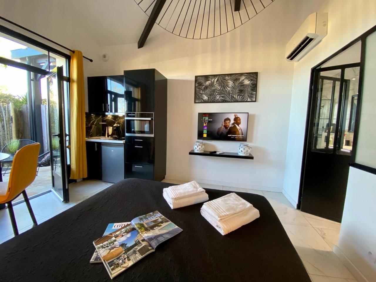 Les Lodges du Bassin d'Arcachon: Luxe Guesthouse with Gourmet Breakfast Gujan-Mestras Exterior photo